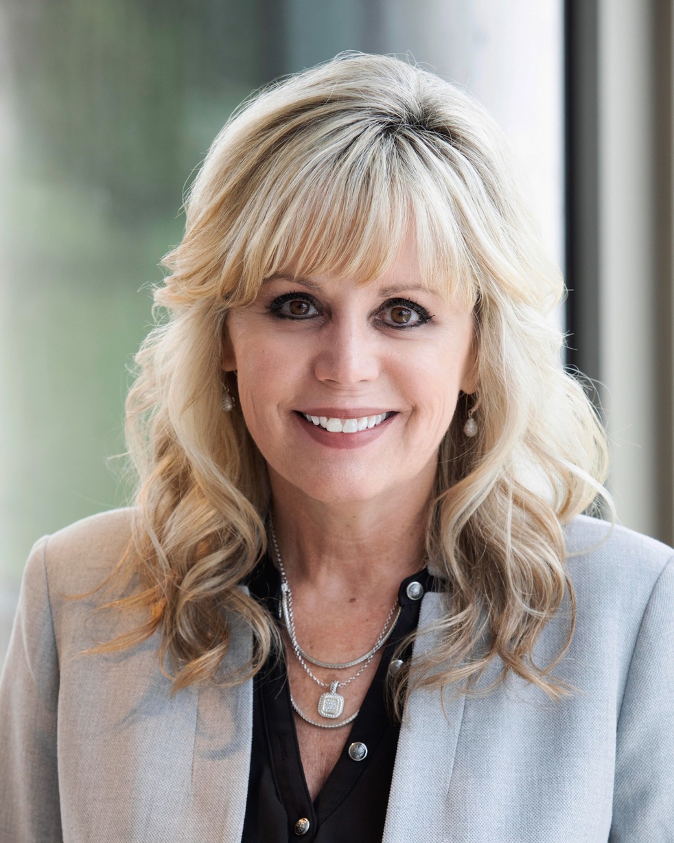 Laura Mormando Luxury Collection Specialist